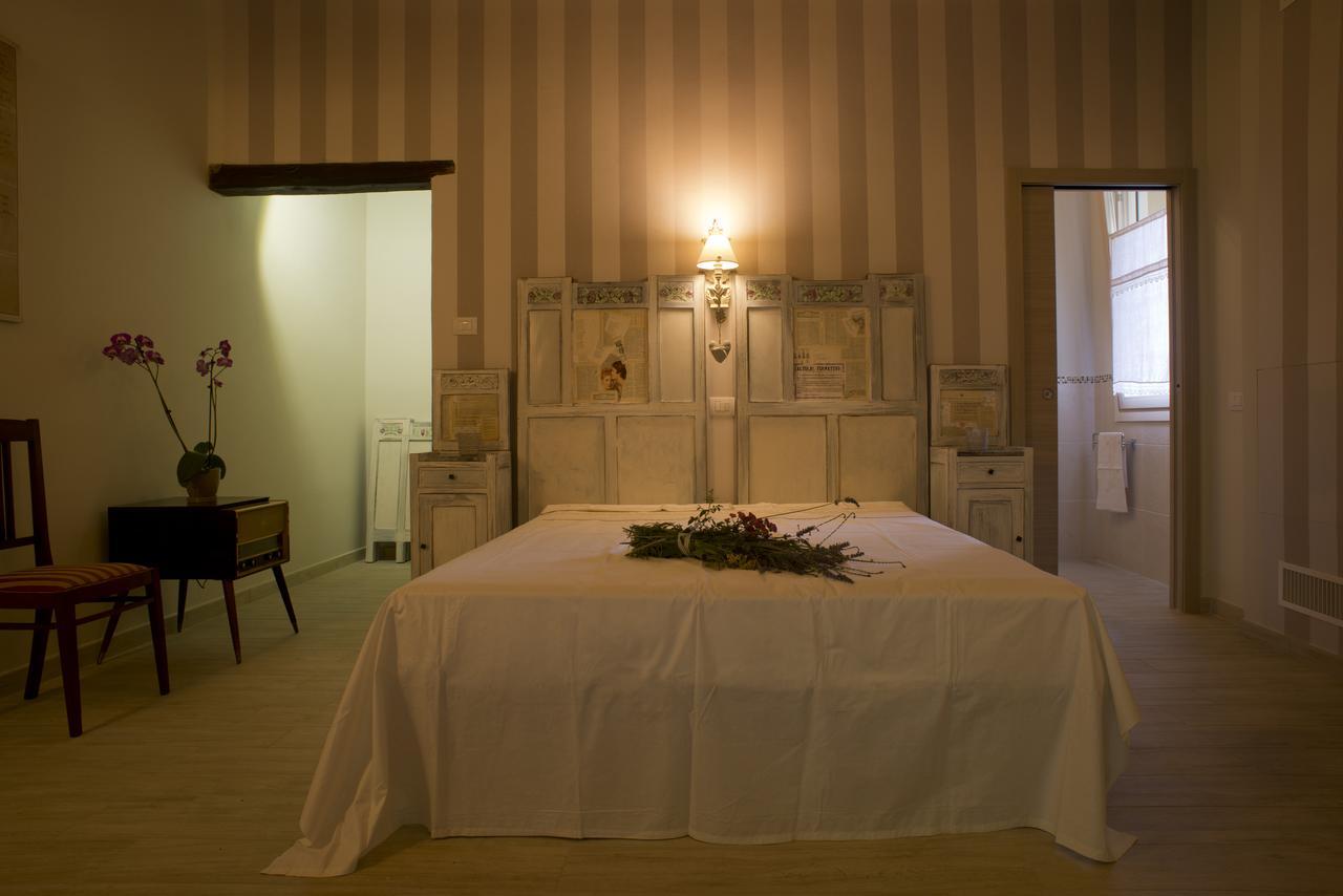 Locanda Montepaolo Dovadola Habitación foto